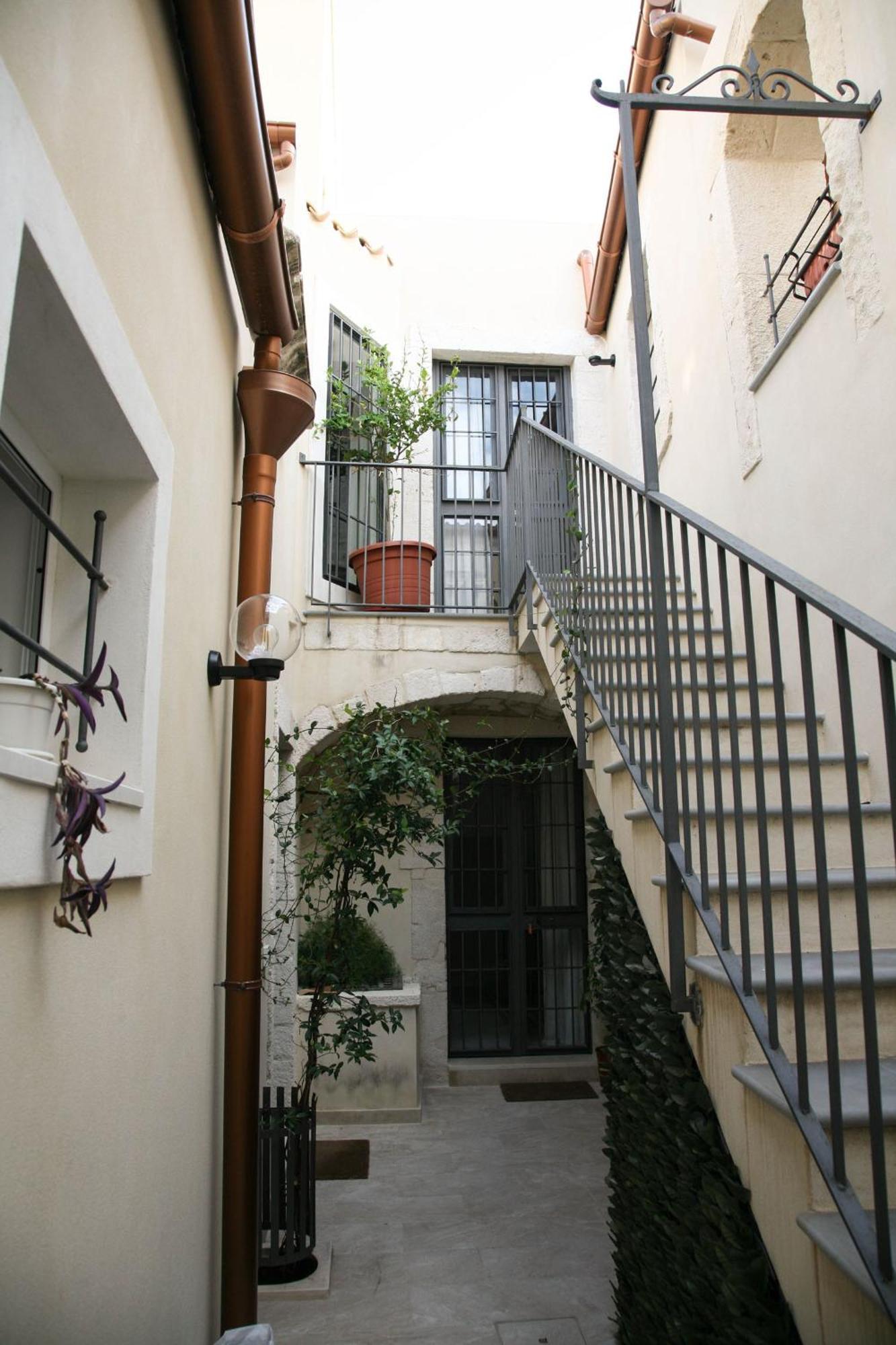 Lanterne Magiche Ortigia - Dependances Apartment Syracuse Ngoại thất bức ảnh